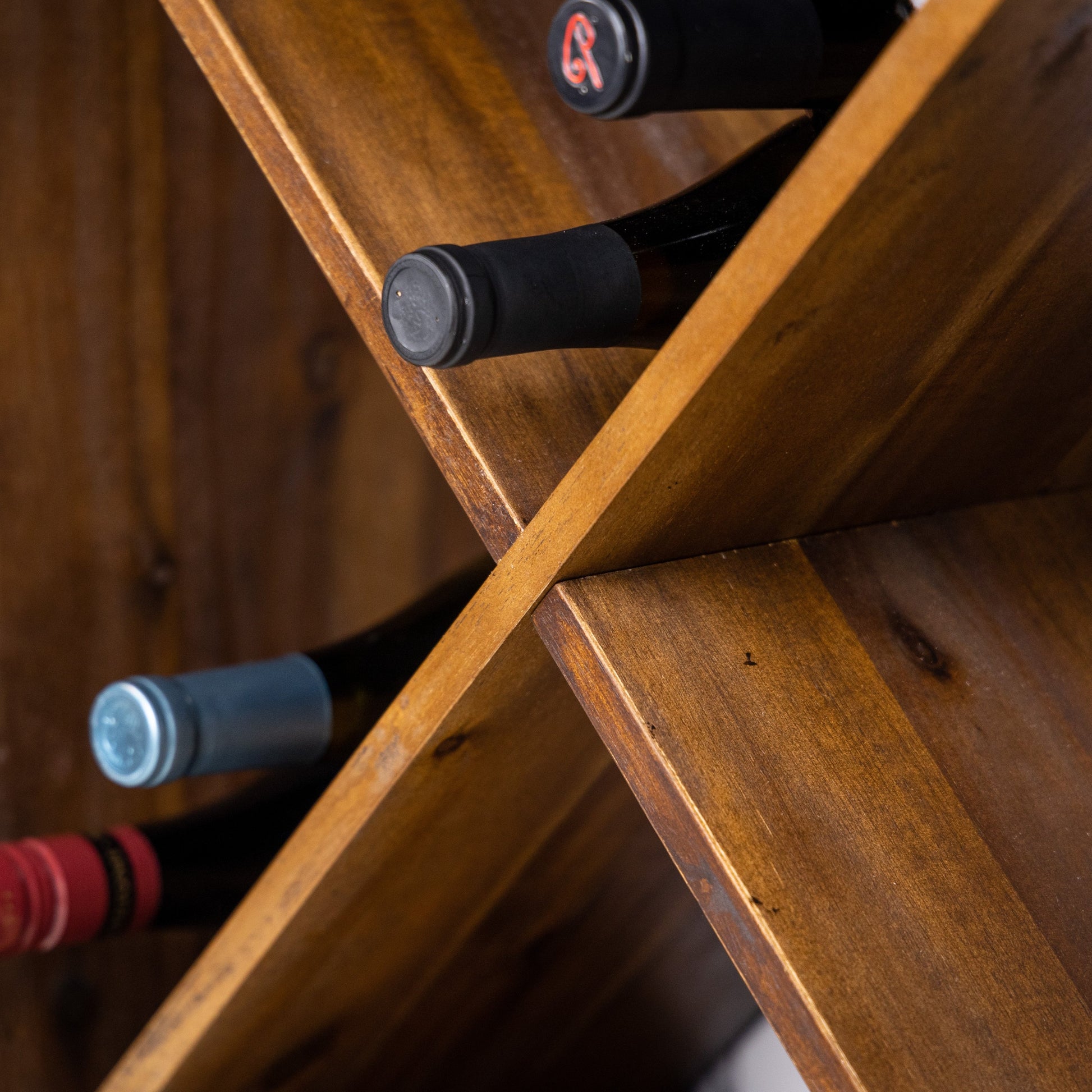 Elegant Table Top Wine Shelf  | Husq Home & Garden